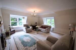 Photo 14- click for photo gallery